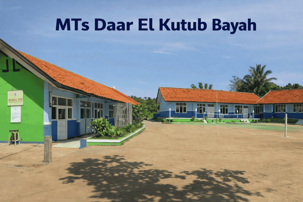 Bangunan MTs Daar El Kutub