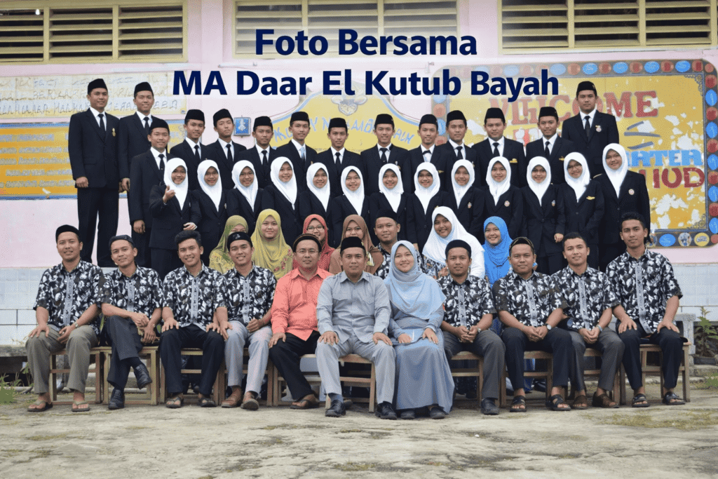 Foto Bersam MA Daar El Kutub